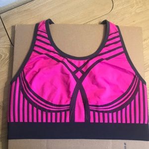 LIVI Active Sports Bra